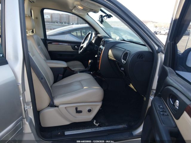 GMC Envoy XL Slt Image 8