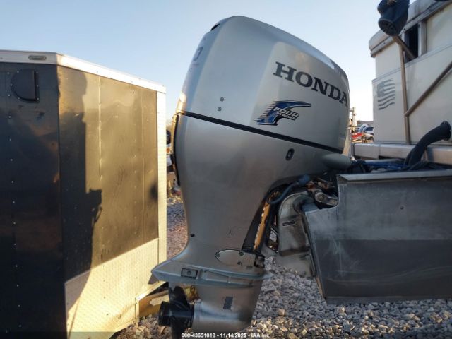 Voyager Other Image 12