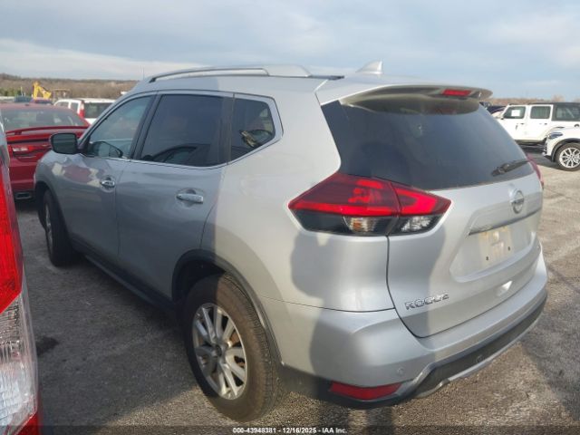 Nissan Rogue Sv Image 9