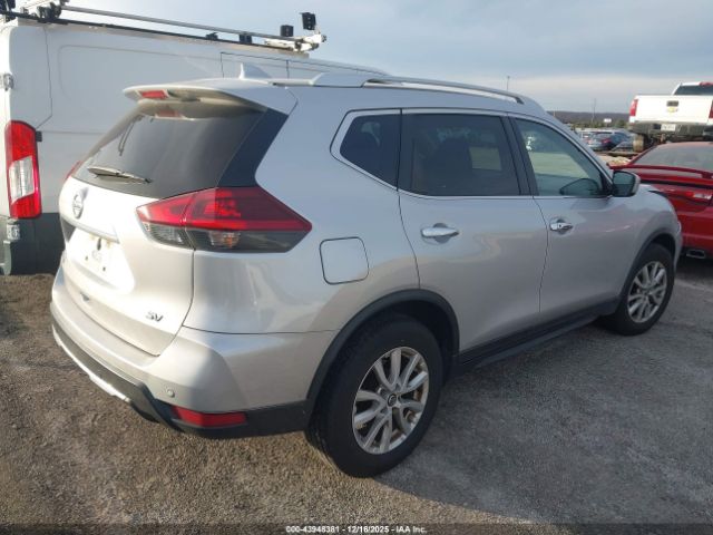 Nissan Rogue Sv Image 4