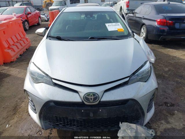 Toyota Corolla Se Image 10