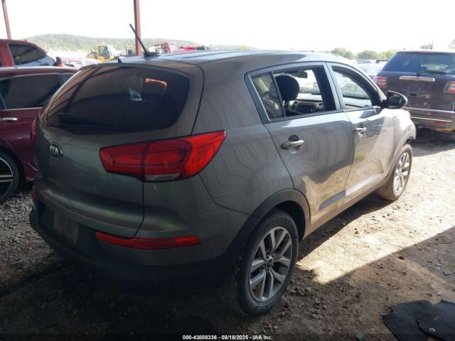 Kia Sportage Lx Image 2