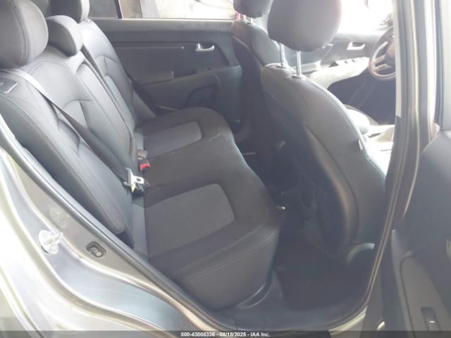 Kia Sportage Lx Image 3