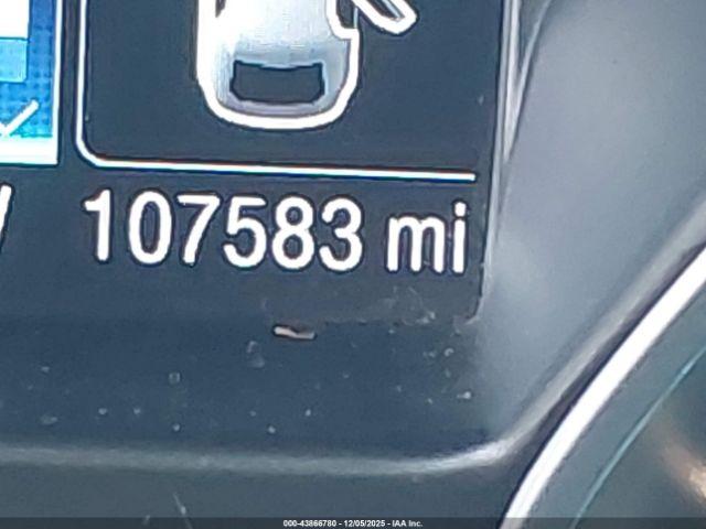 Ford Escape Titanium Image 10