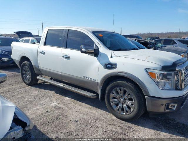 Nissan Titan Platinum Reserve Image 2