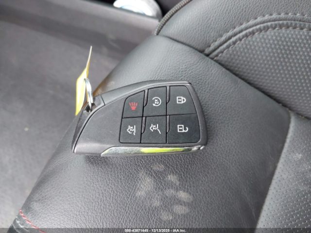 Chevrolet Tahoe Rst Image 6