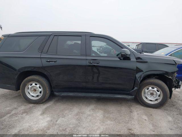 Chevrolet Tahoe Rst Image 17