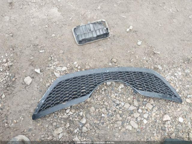 Toyota Camry Se Image 12