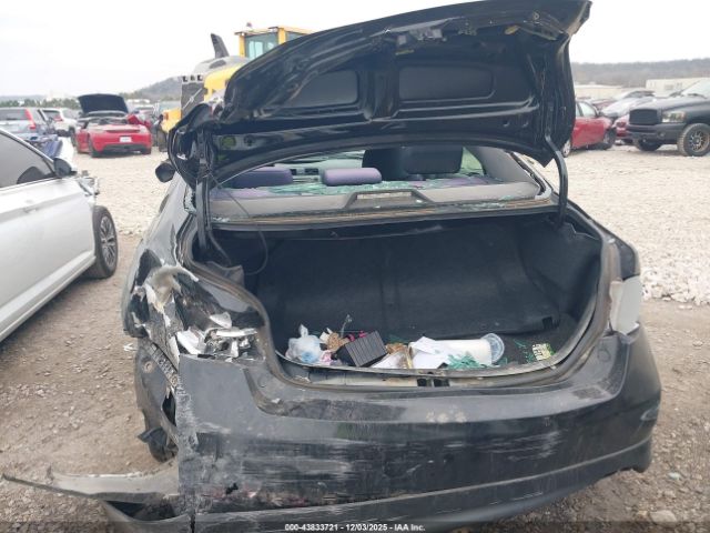 Toyota Camry Se Image 17