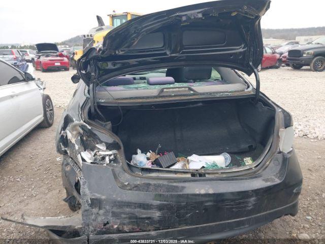 Toyota Camry Se Image 17