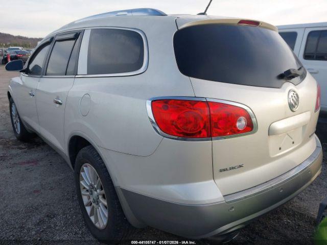 Buick Enclave Leather Image 12
