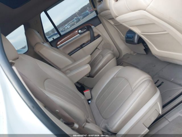 Buick Enclave Leather Image 4
