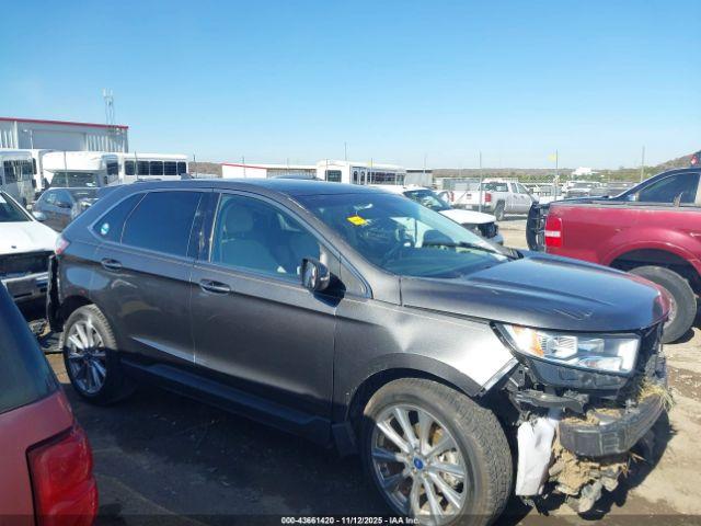 Ford Edge Titanium Image 15