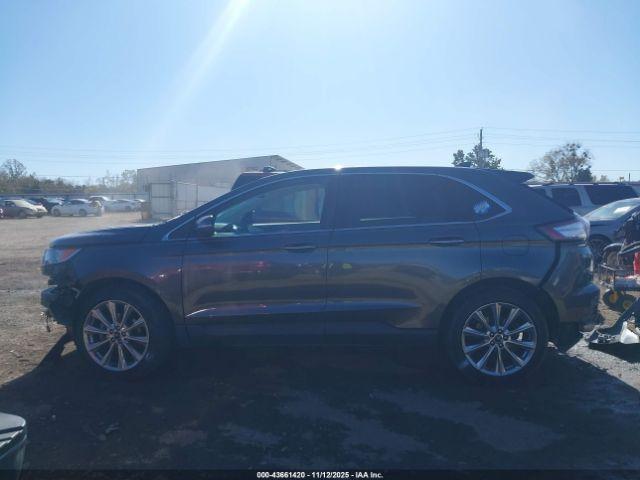 Ford Edge Titanium Image 5