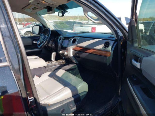 Toyota Tundra Limited 5.7l V8 Image 16