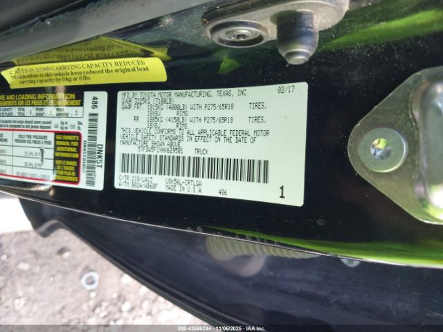 Toyota Tundra Limited 5.7l V8 Image 2