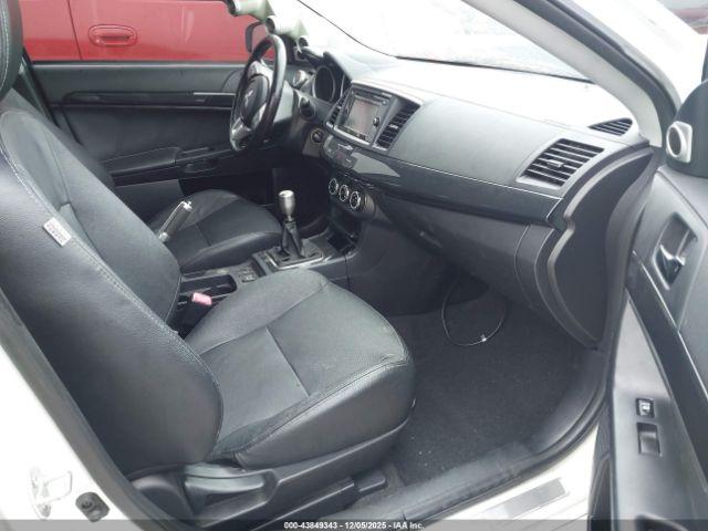 Mitsubishi Lancer Evolution Gsr Image 17