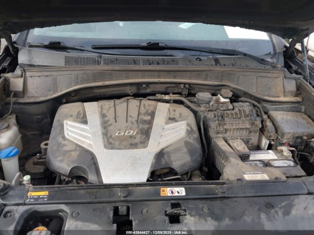 Hyundai SANTA FE Limited Image 3