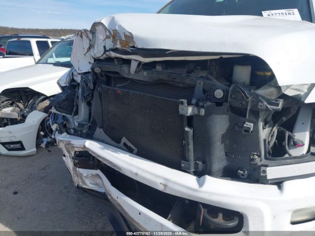 Ram 2500 Laramie Image 8