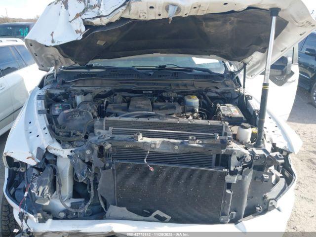 Ram 2500 Laramie Image 9