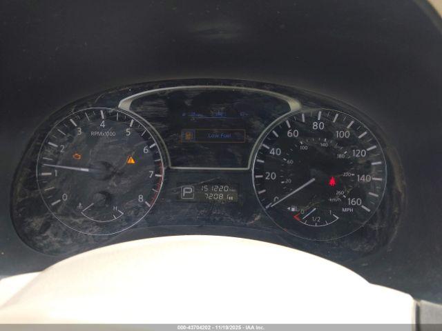 Nissan Pathfinder S Image 7