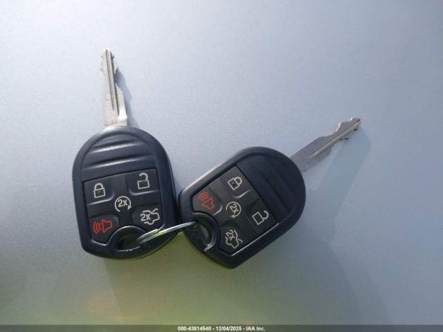 Ford Taurus Sel Image 10