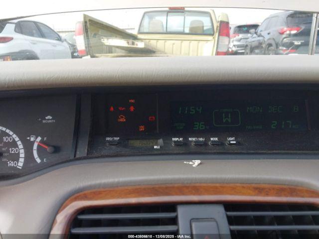 Toyota Avalon Xls Image 3