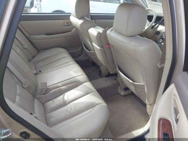 Toyota Avalon Xls Image 10