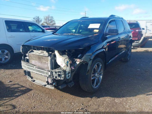 GMC Acadia Denali Image 2