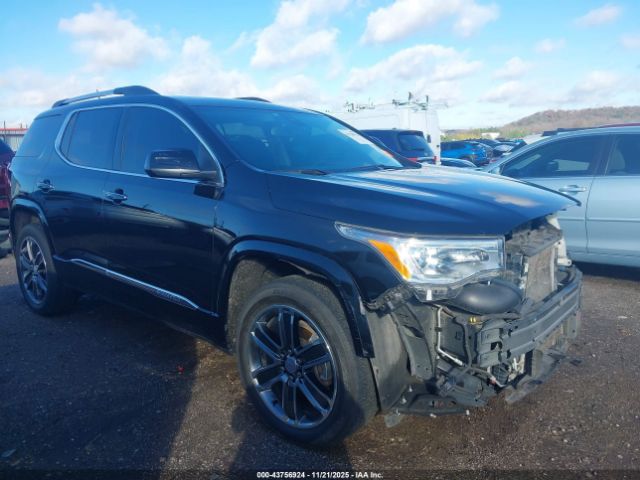 GMC Acadia Denali Image 13