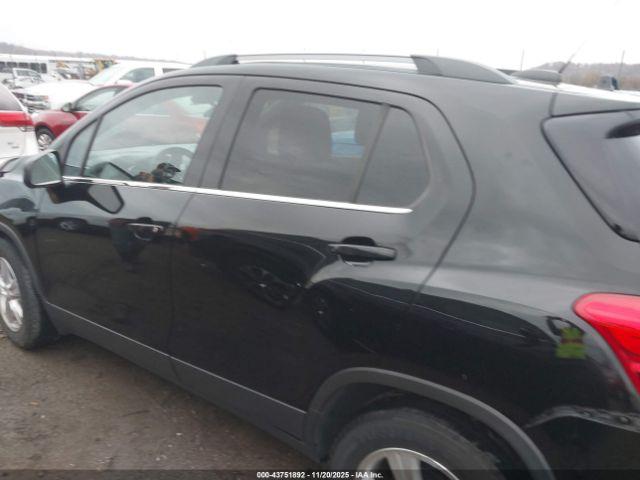 Chevrolet Trax Lt Image 2