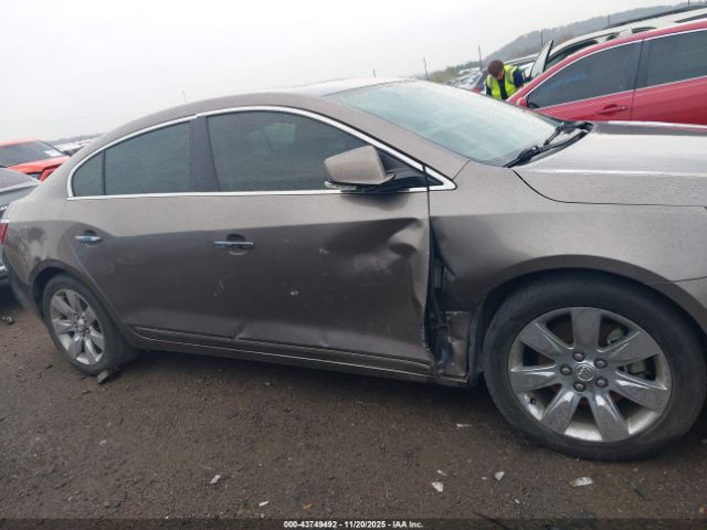 Buick LaCrosse Cxs Image 2