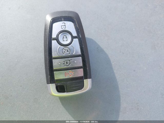 Ford Expedition Xlt Image 3