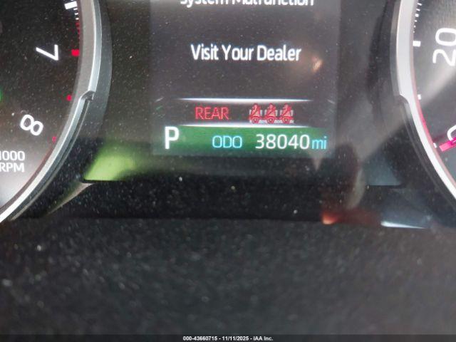 Toyota RAV4 Xle Premium Image 13