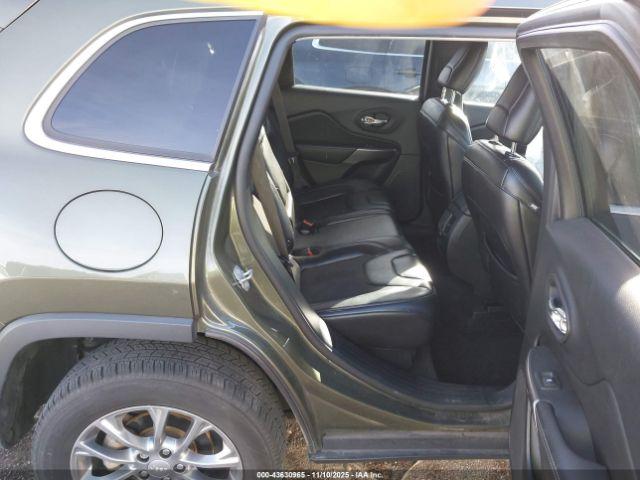 Jeep Cherokee Latitude Plus Fwd Image 11