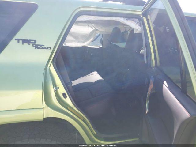 Toyota 4Runner Trd Off Road Premium Image 9