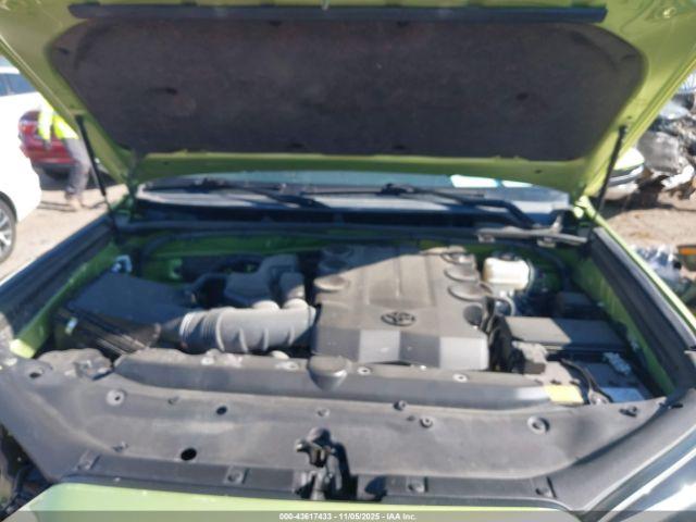 Toyota 4Runner Trd Off Road Premium Image 3