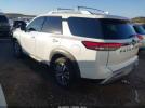 Nissan Pathfinder Sl 4wd Image 3