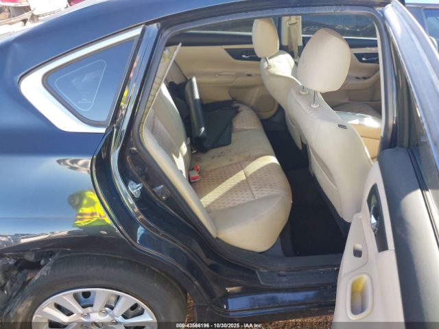 Nissan Altima 2.5 S Image 6