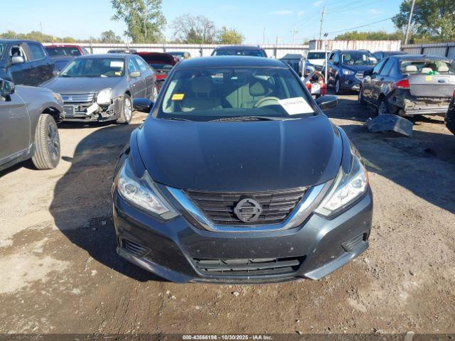 Nissan Altima 2.5 S Image 15