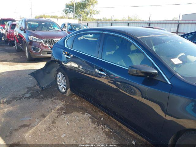 Nissan Altima 2.5 S Image 2