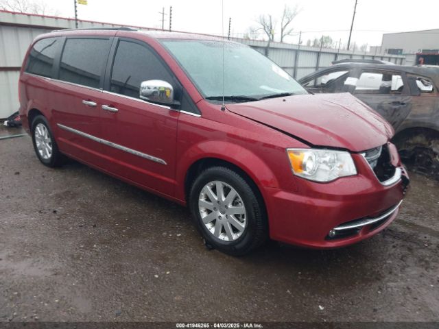 Chrysler Town & Country Touring-l Image 1