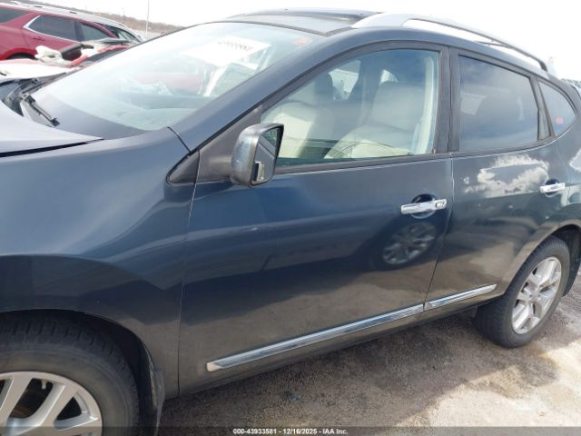 Nissan Rogue Image 14