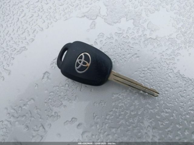 Toyota Corolla Le Image 8