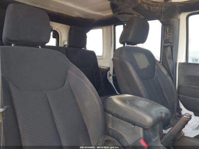 Jeep Wrangler Sport Image 4