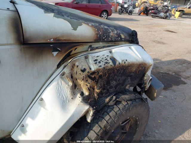 Jeep Wrangler Sport Image 14