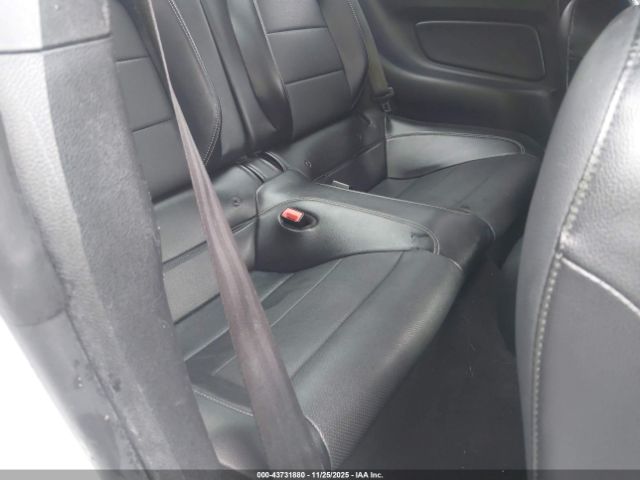 Ford Mustang Ecoboost Premium Fastback Image 11