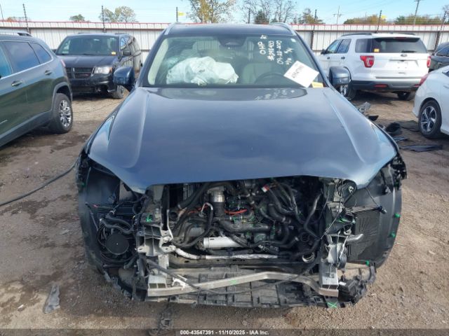 Volvo Xc90 Recharge Plug-in Hyb T8 Plus Bright Theme 7-seater Image 5