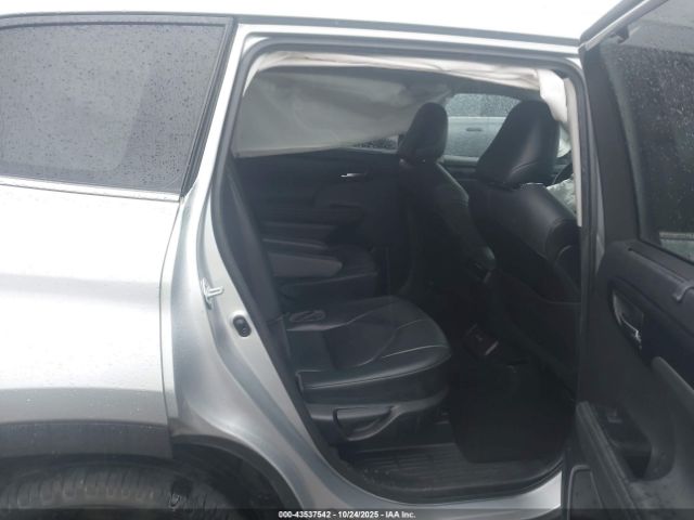 Toyota Highlander Xle Image 6