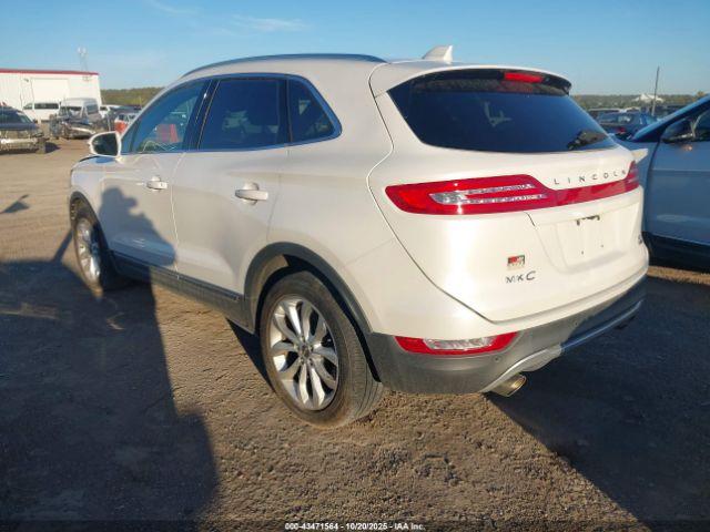 Lincoln MKC Image 2